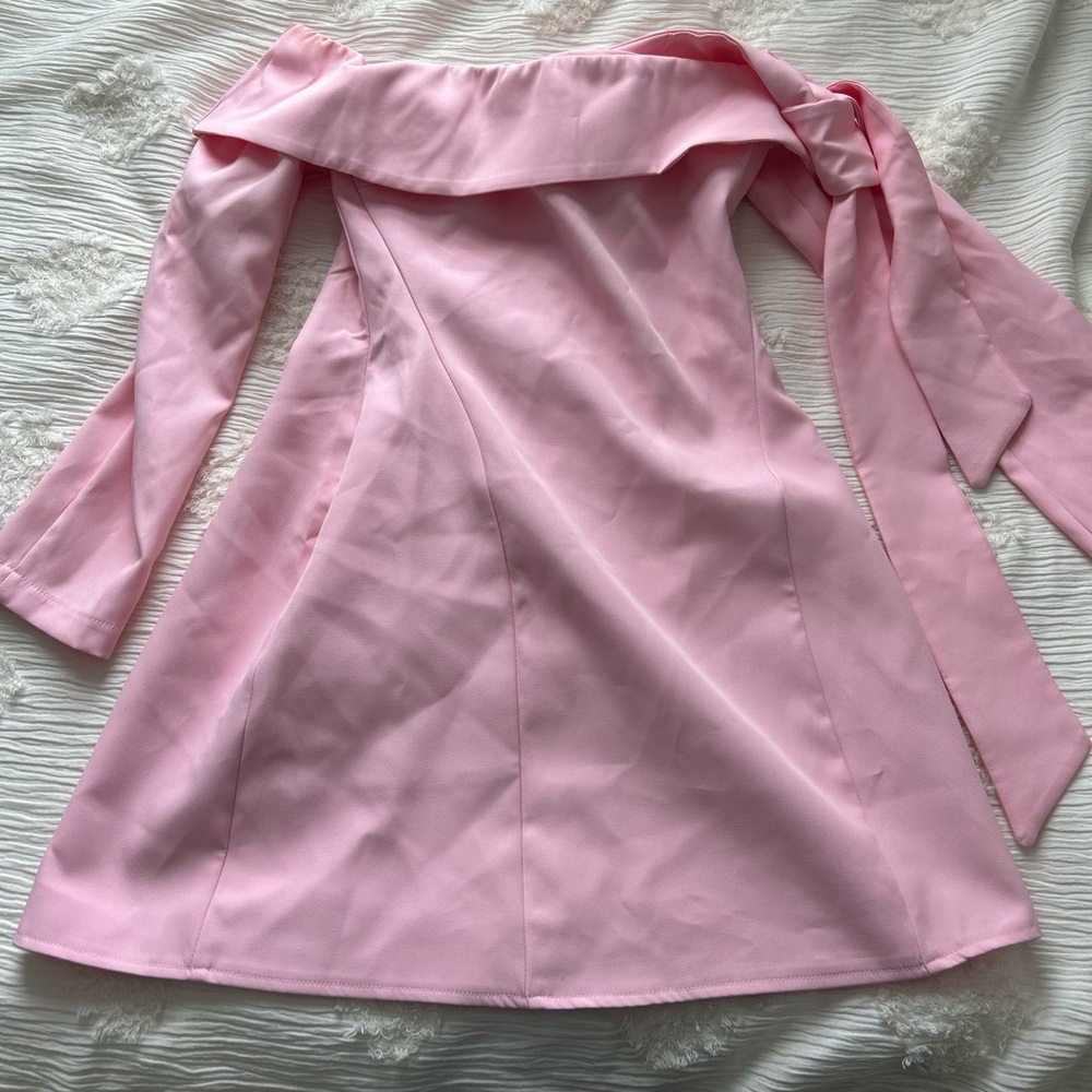 Billy J Halen Long Sleeve Mini Dress